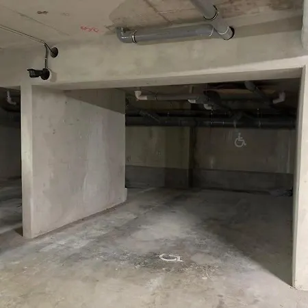 T3 Neuf-plage 3mn Parking Prive Apartment